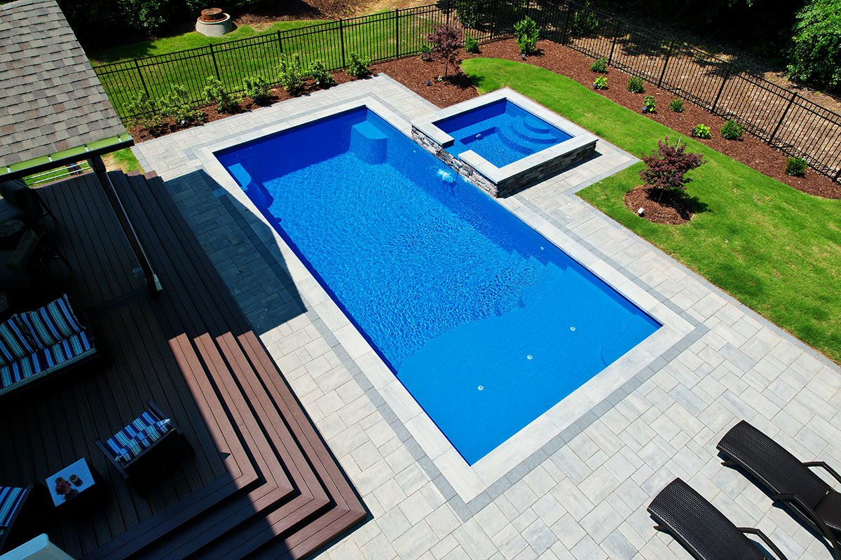 Poolside Paradise | Projects | Godfrey and Jones